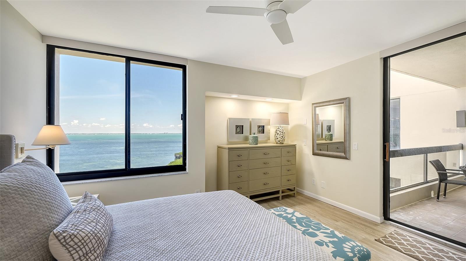 2020 HARBOURSIDE DR #454, LONGBOAT KEY, FL, 34228