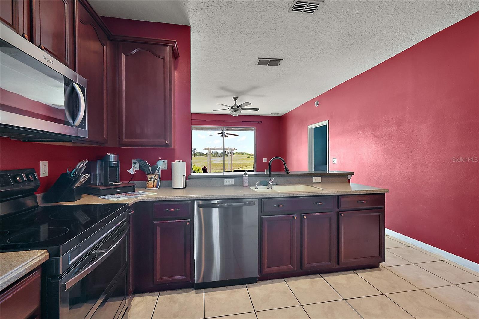 34448 TUSCANY AVE, SORRENTO, FL, 32776