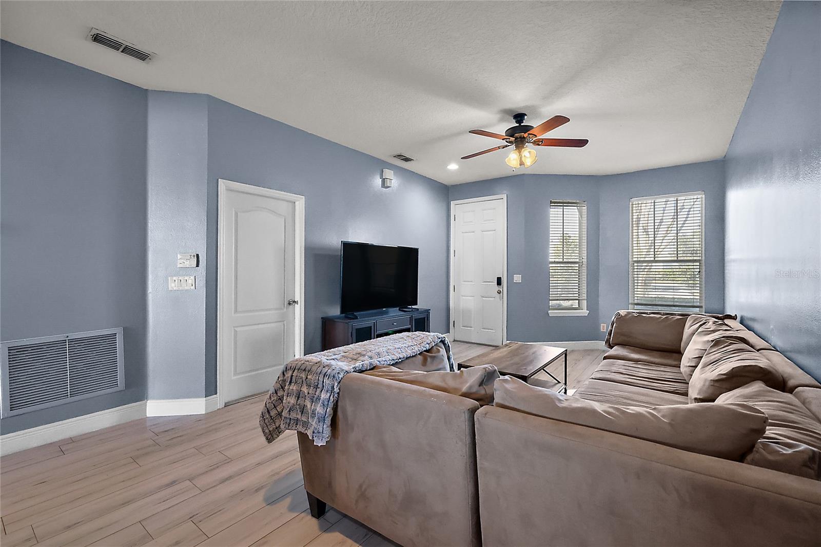 34448 TUSCANY AVE, SORRENTO, FL, 32776