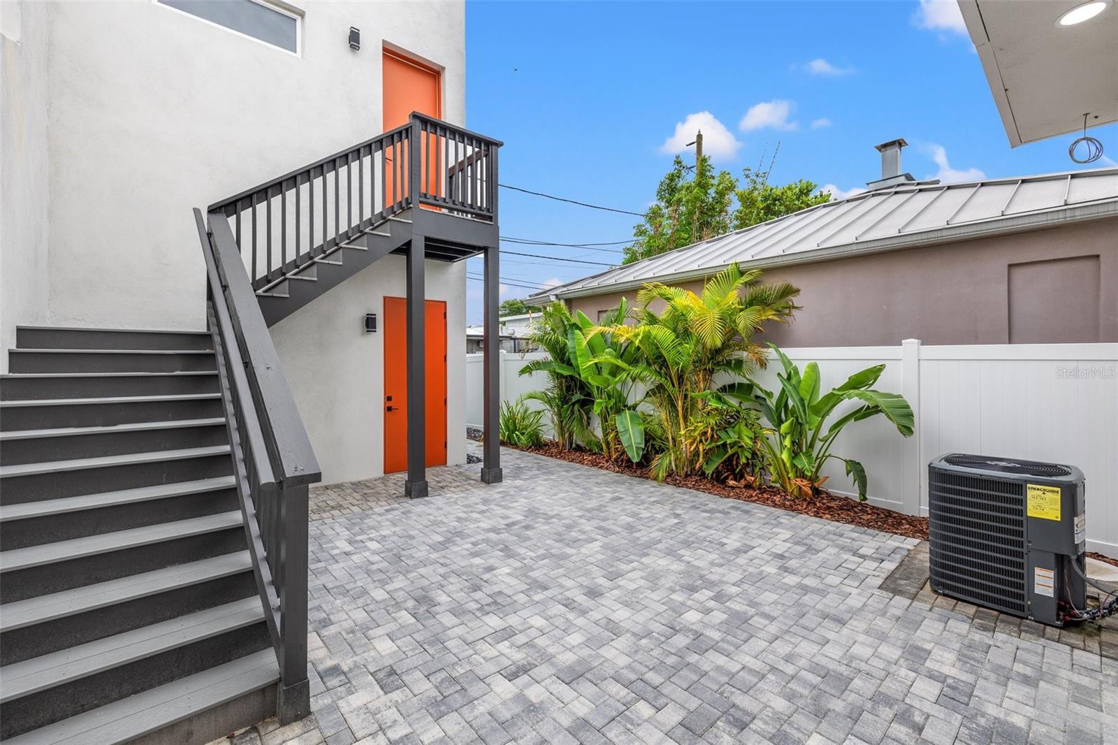 3015 1ST AVE S, ST PETERSBURG, FL, 33712