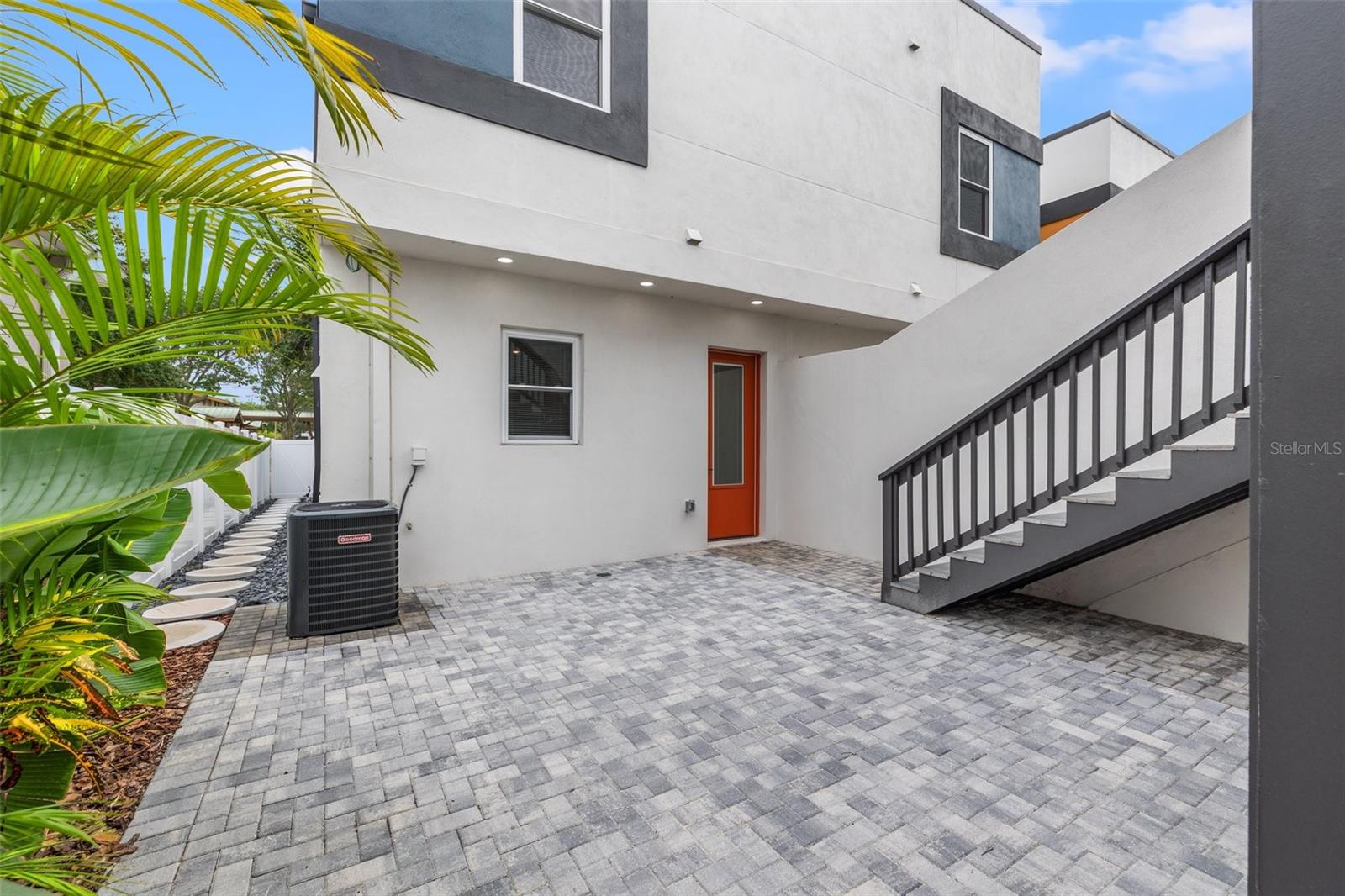 3015 1ST AVE S, ST PETERSBURG, FL, 33712