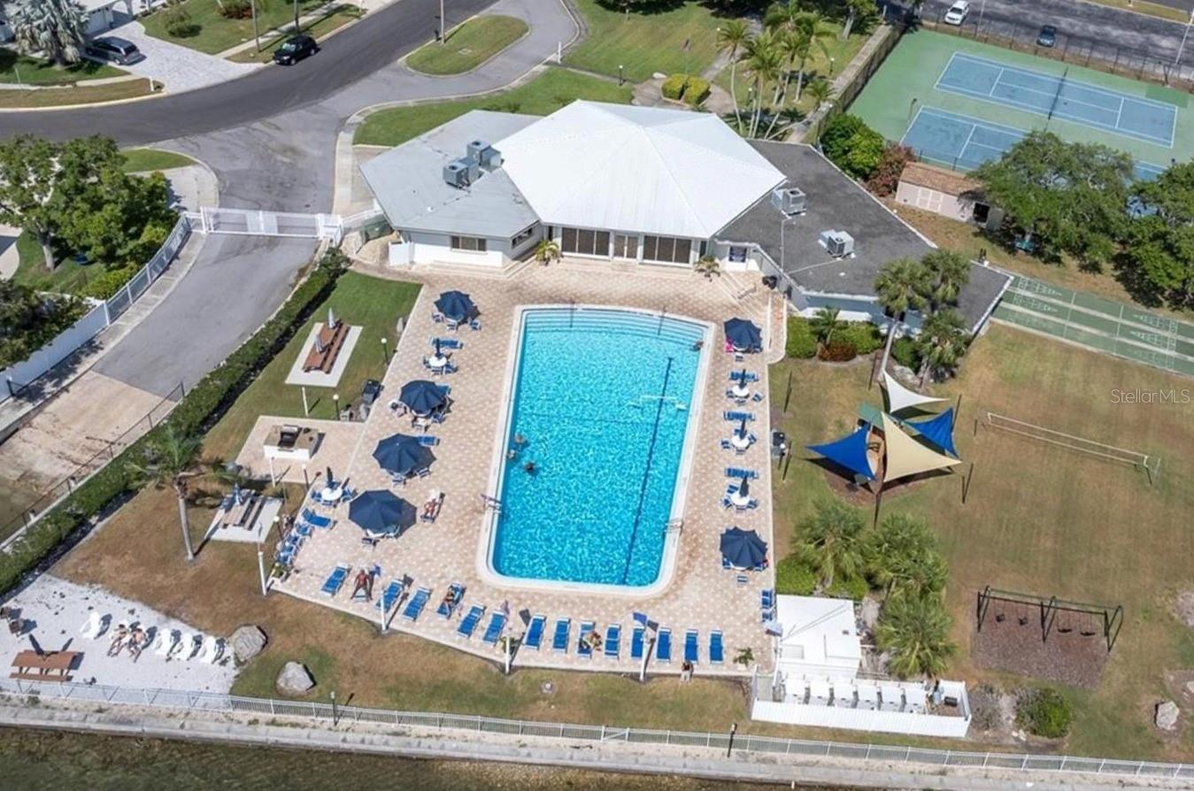 10215 REGAL DR #19, LARGO, FL, 33774