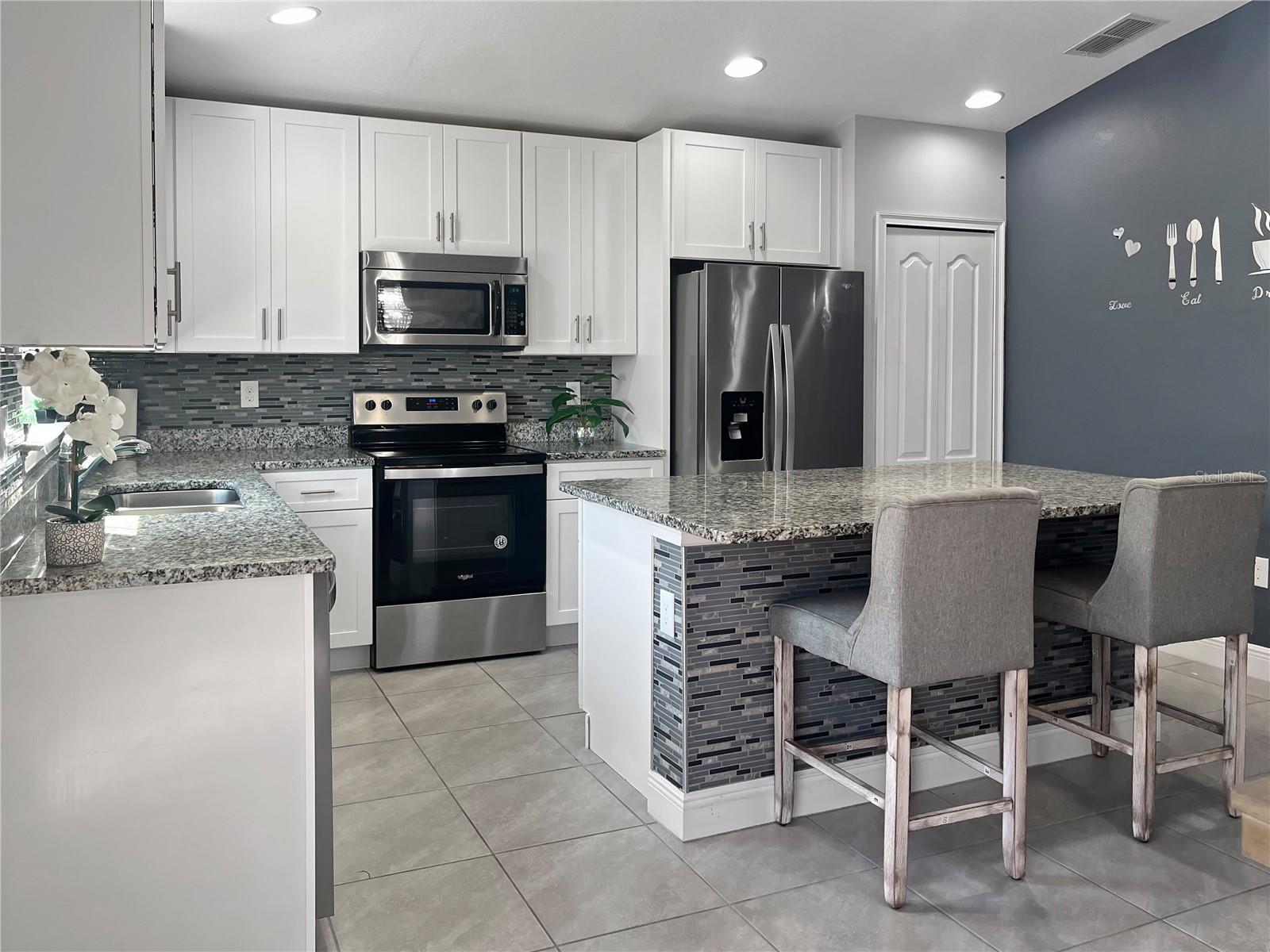 465 BRITTEN DR, KISSIMMEE, FL, 34758