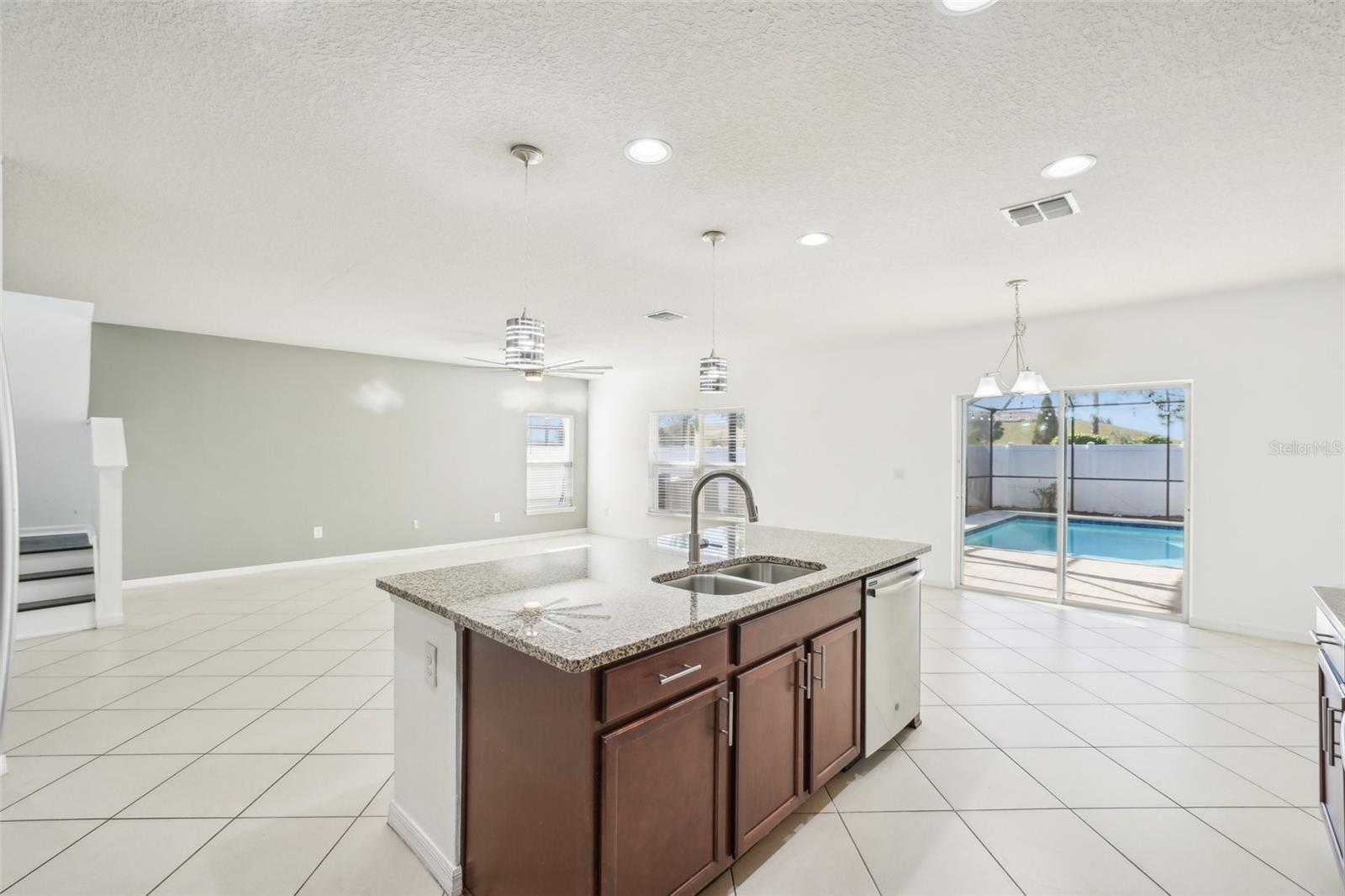 11301 HUDSON HILLS LN, RIVERVIEW, FL, 33579