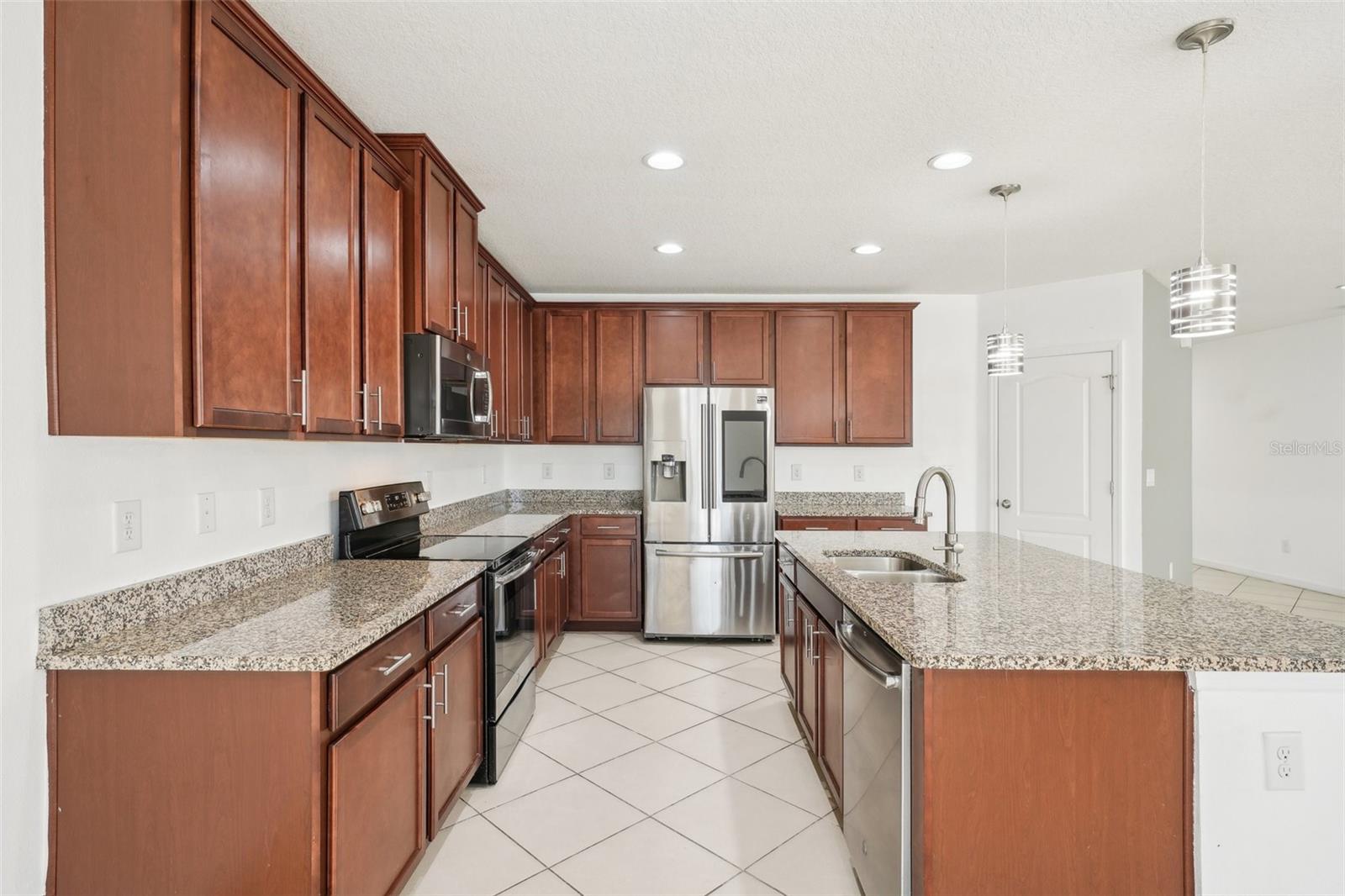 11301 HUDSON HILLS LN, RIVERVIEW, FL, 33579