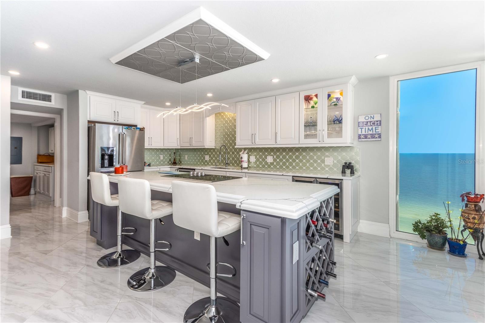 1390 GULF BLVD #PH 2, CLEARWATER BEACH, FL, 33767