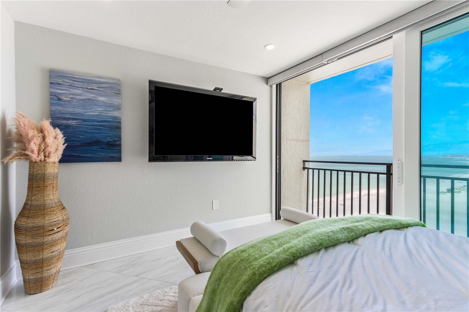 1390 GULF BLVD #PH 2, CLEARWATER BEACH, FL, 33767