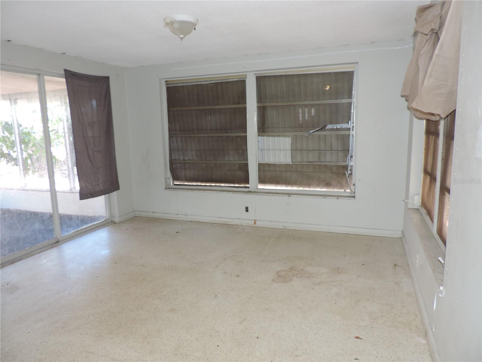 7625 MARECHAL AVE, PORT RICHEY, FL, 34668