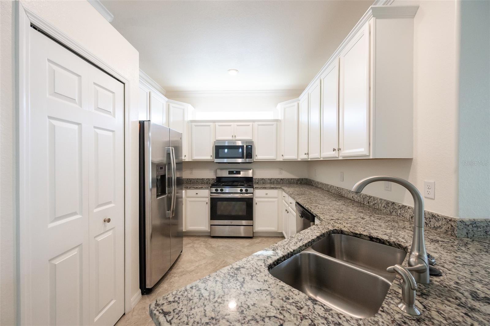 17596 WAYSIDE BND, PUNTA GORDA, FL, 33982