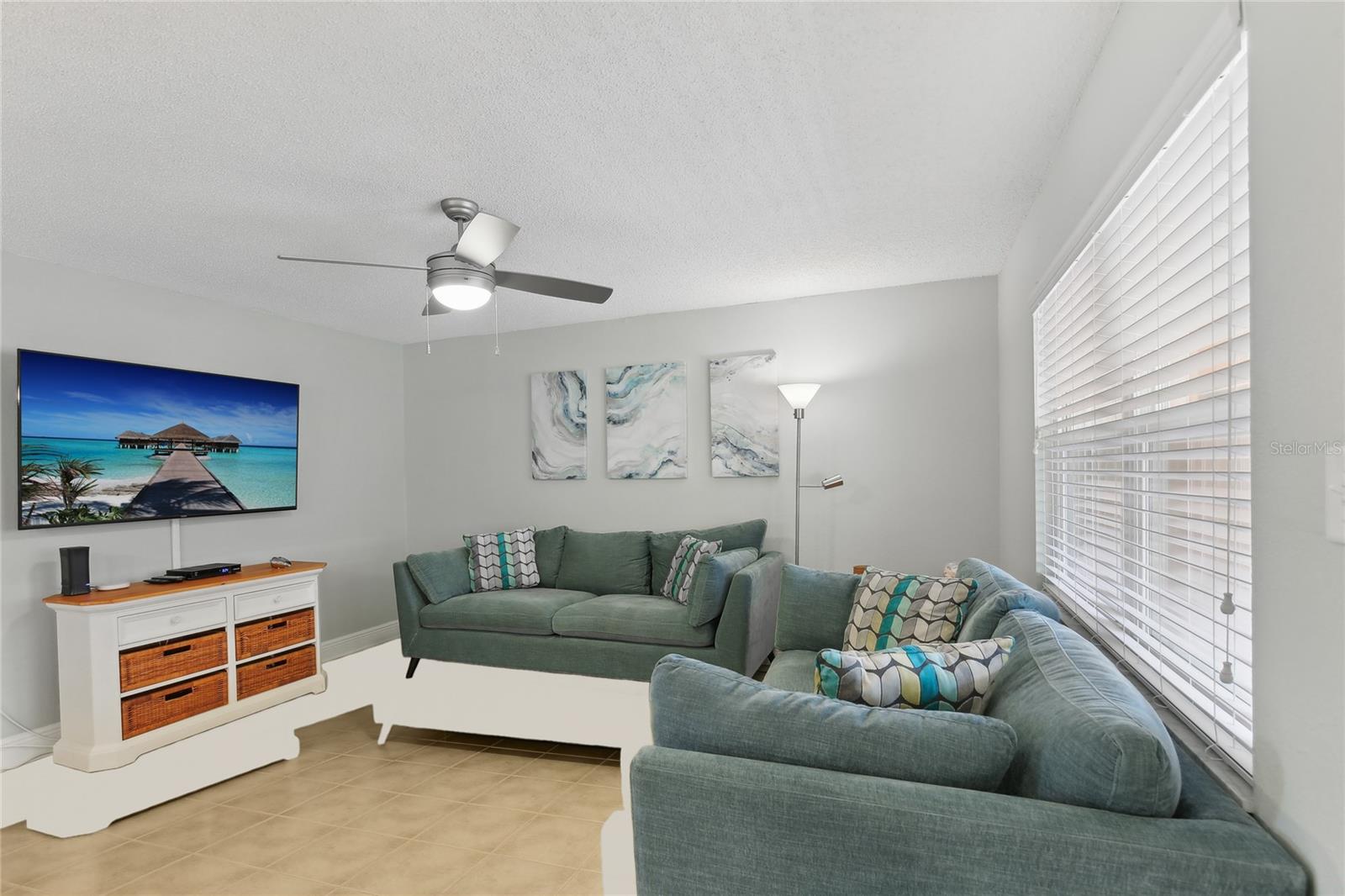 17035 GULF BLVD #202, NORTH REDINGTON BEACH, FL, 33708
