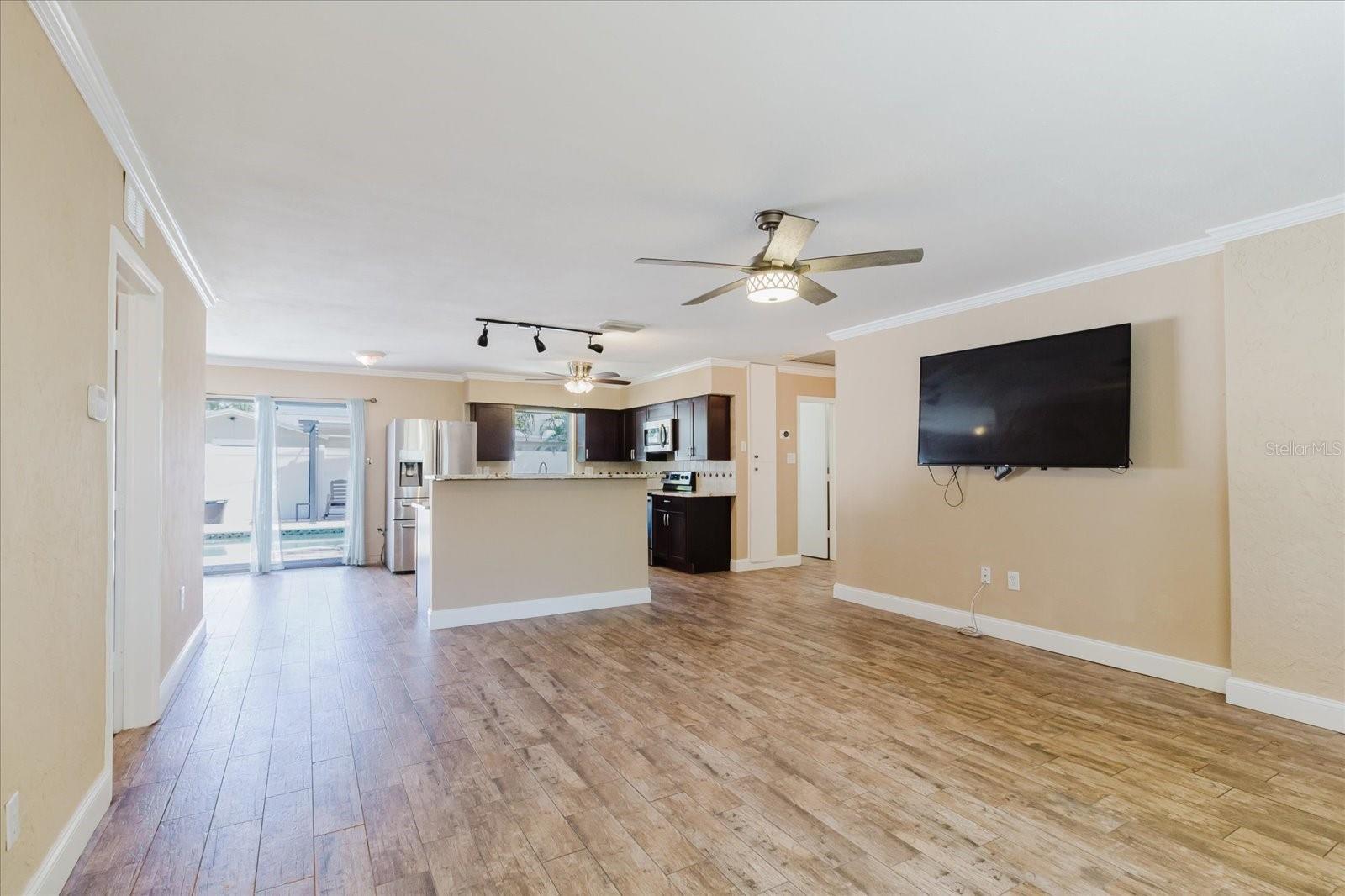 7901 42ND ST N, PINELLAS PARK, FL, 33781