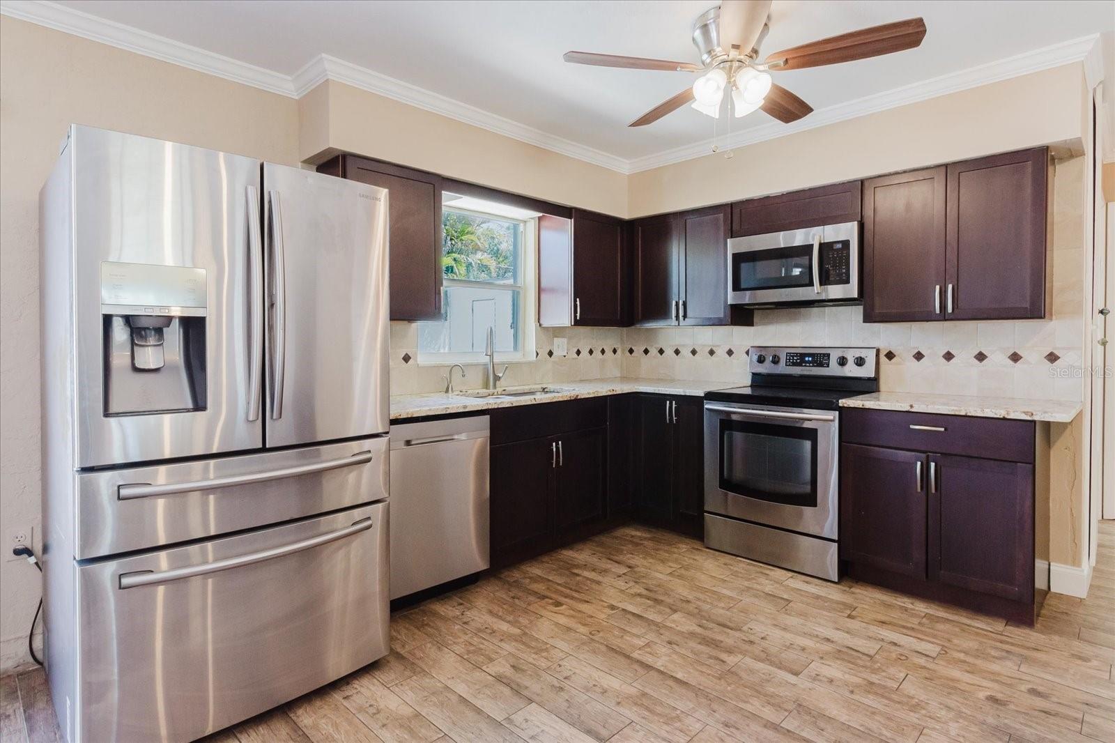 7901 42ND ST N, PINELLAS PARK, FL, 33781