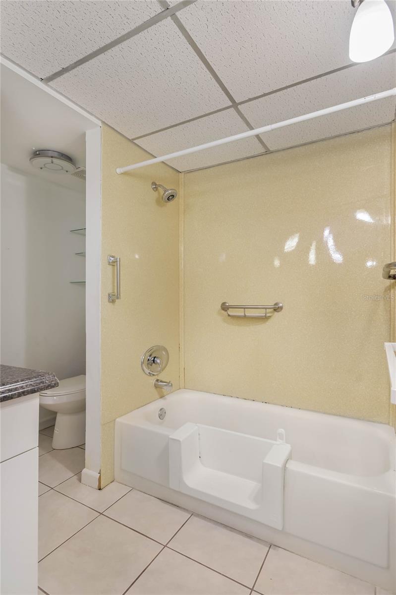 19029 US HIGHWAY 19 N #2-12, CLEARWATER, FL, 33764