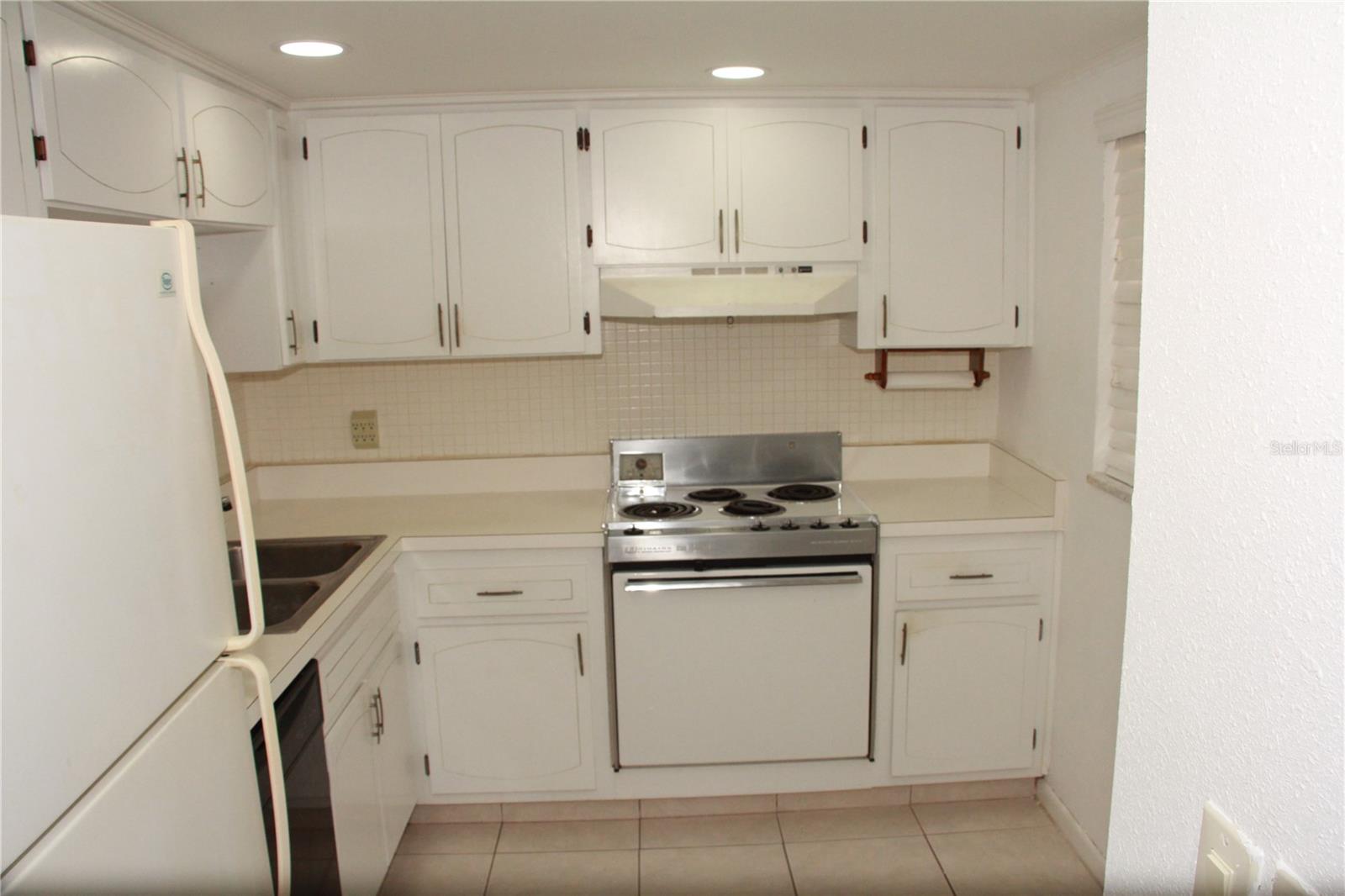 19029 US HIGHWAY 19 N #2-12, CLEARWATER, FL, 33764
