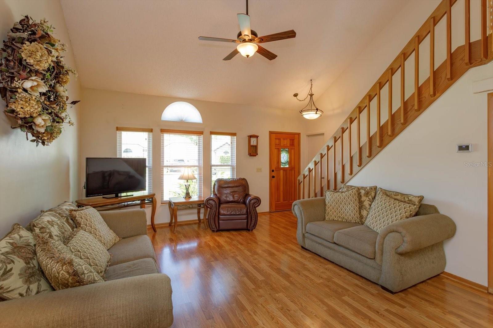 787 E CHARING CROSS CIR, LAKE MARY, FL, 32746