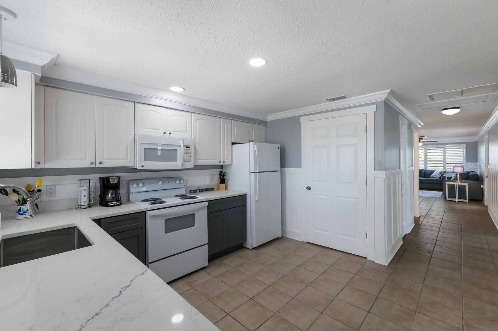 415 63RD ST, HOLMES BEACH, FL, 34217