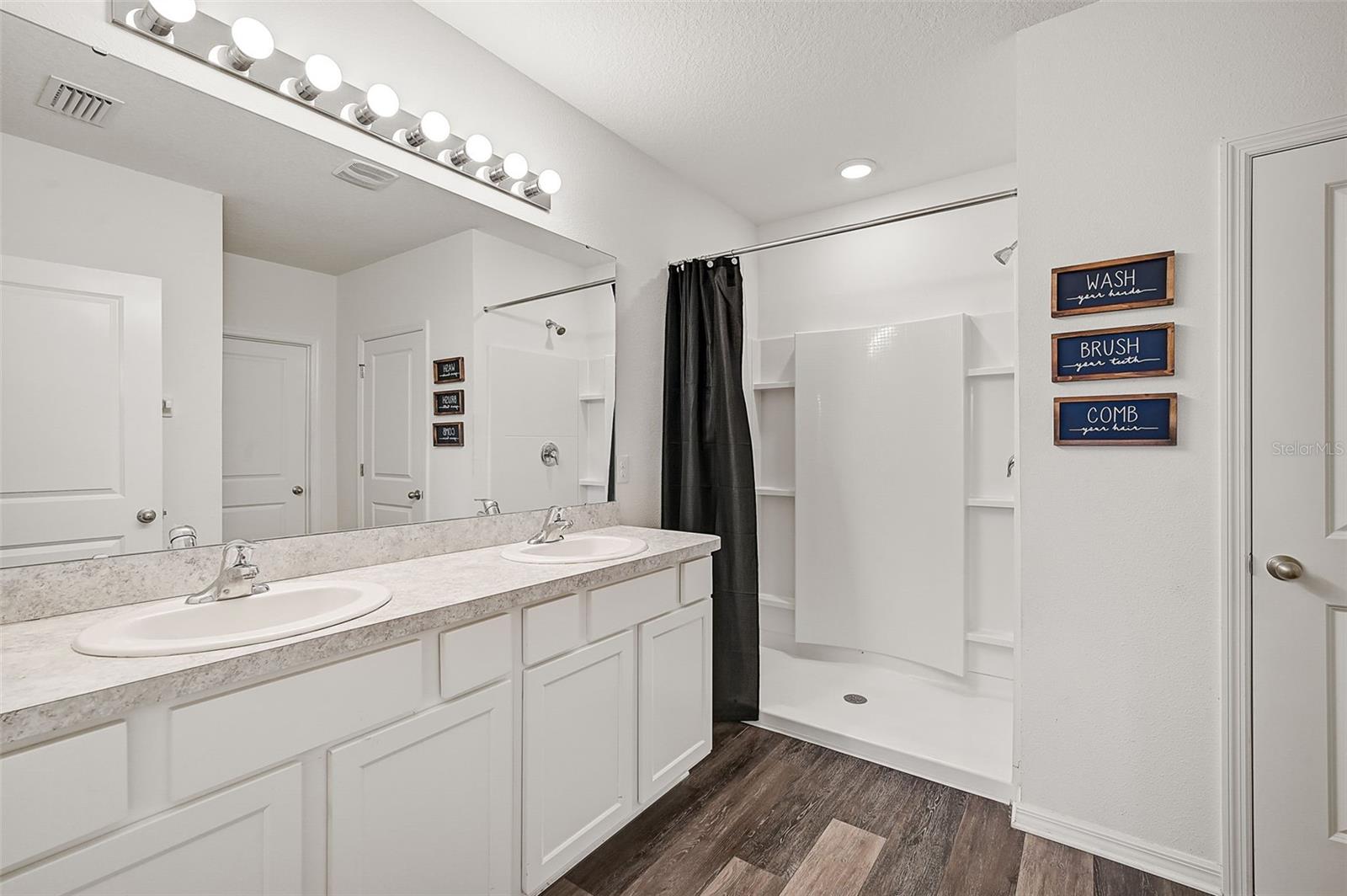 2417 SAND GABLES TRL, BRADENTON, FL, 34208