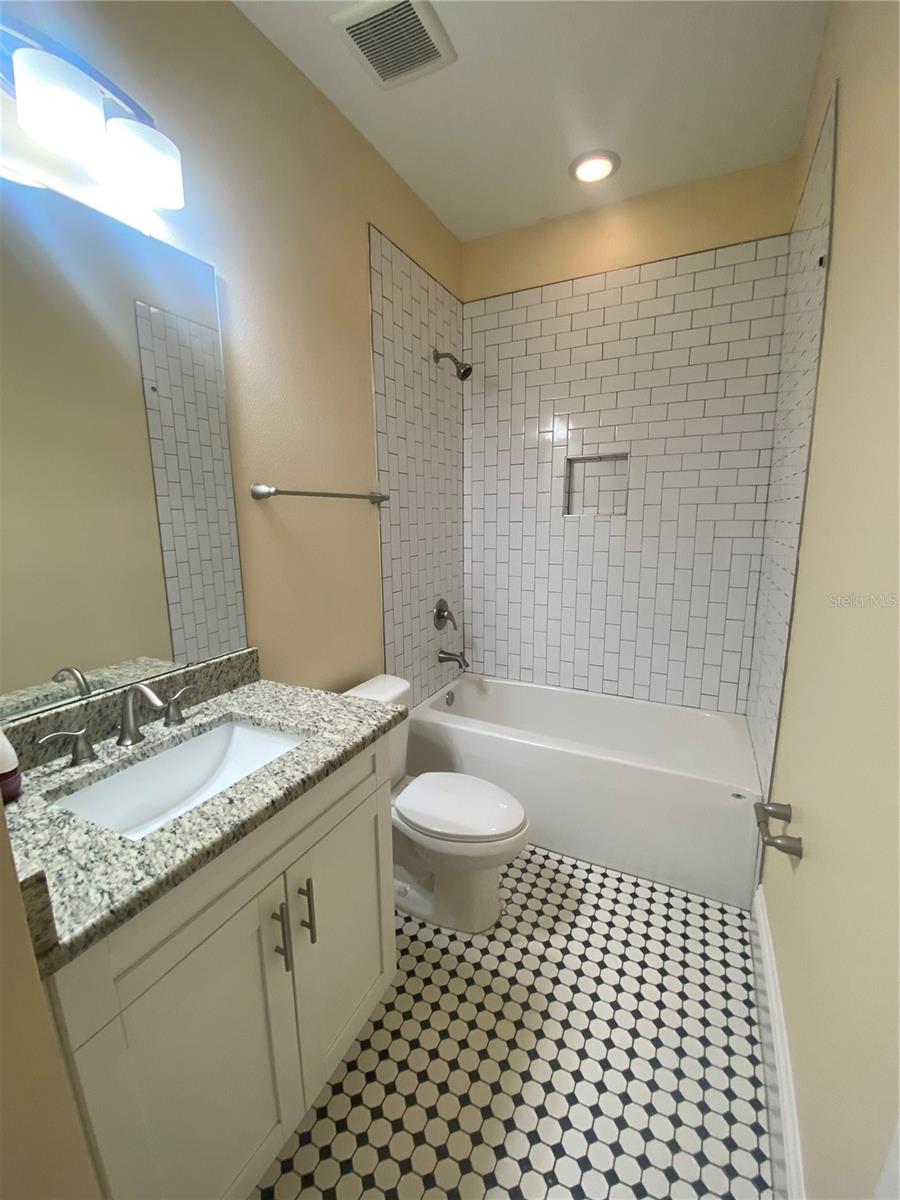 3916 N OLA AVE, TAMPA, FL, 33603