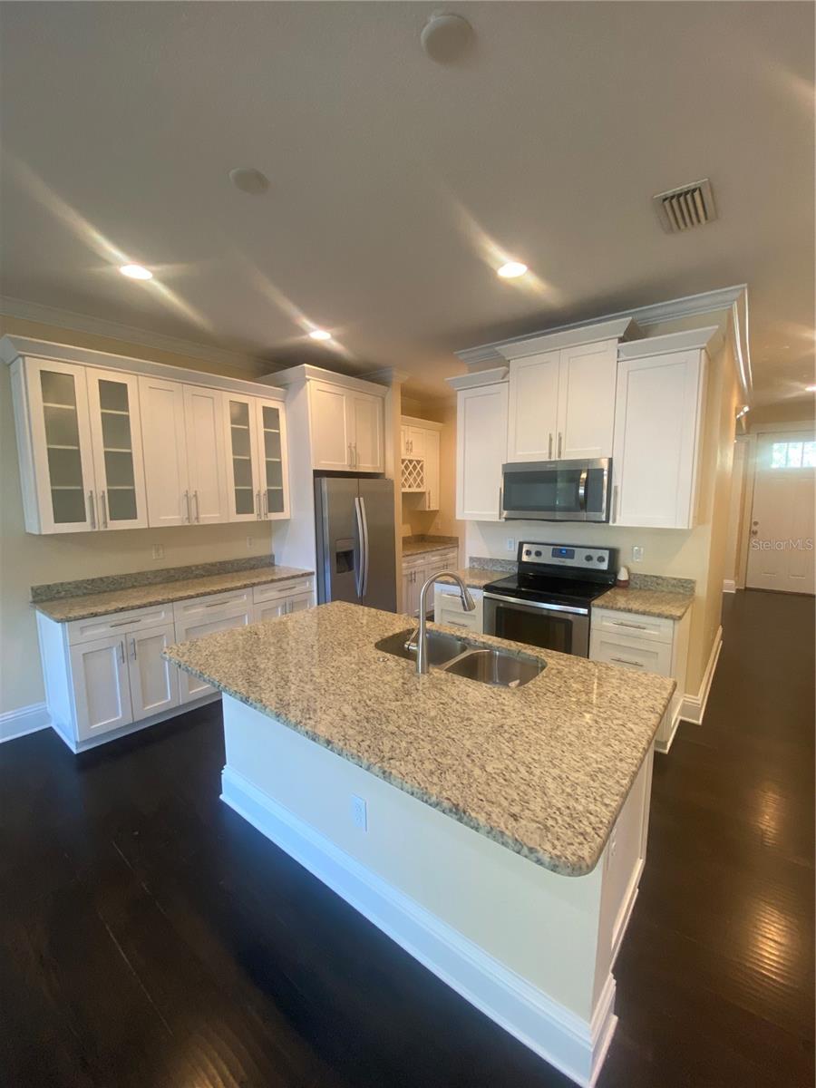 3916 N OLA AVE, TAMPA, FL, 33603