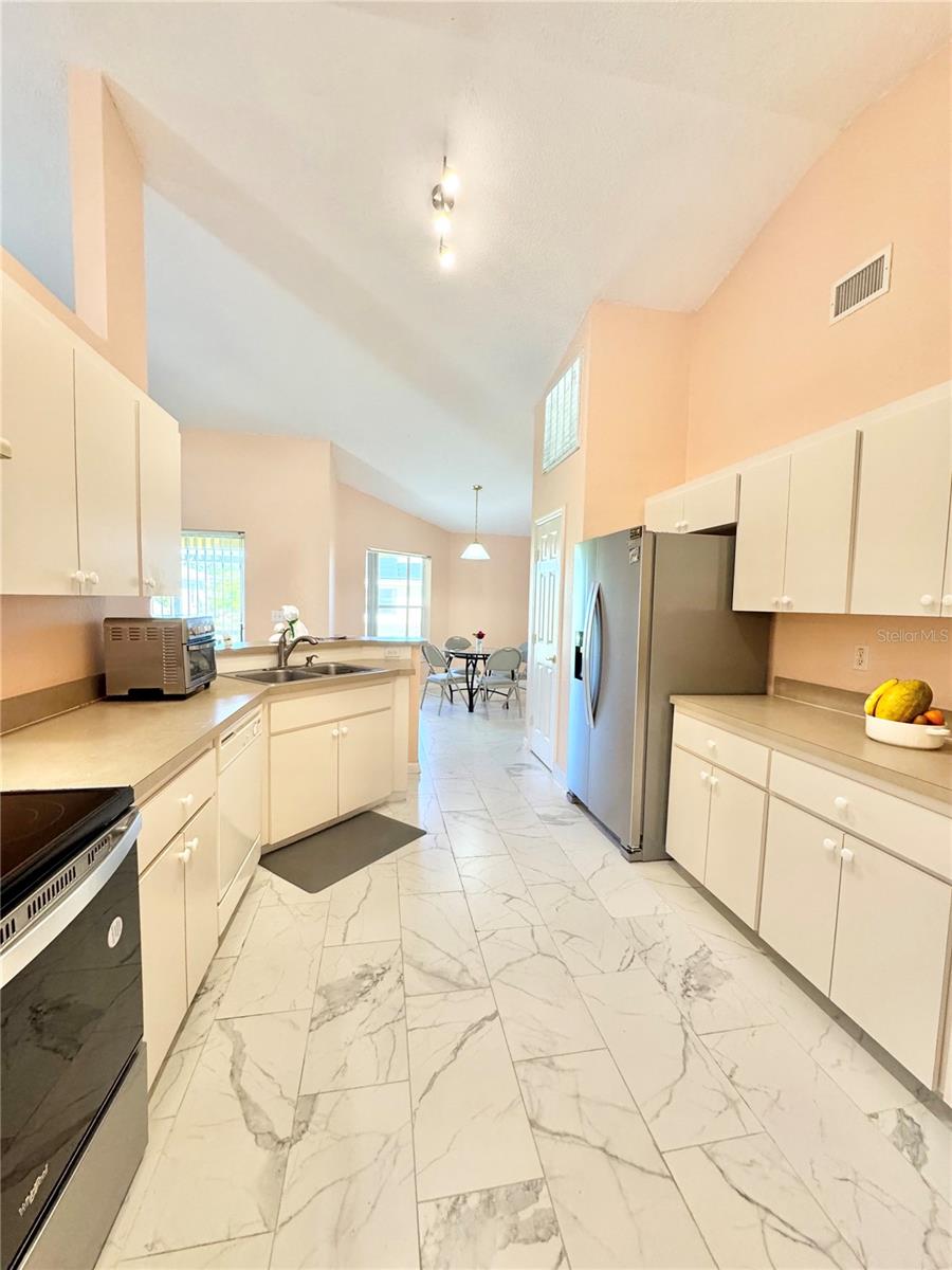 7185 SUMMIT DR, WINTER HAVEN, FL, 33884