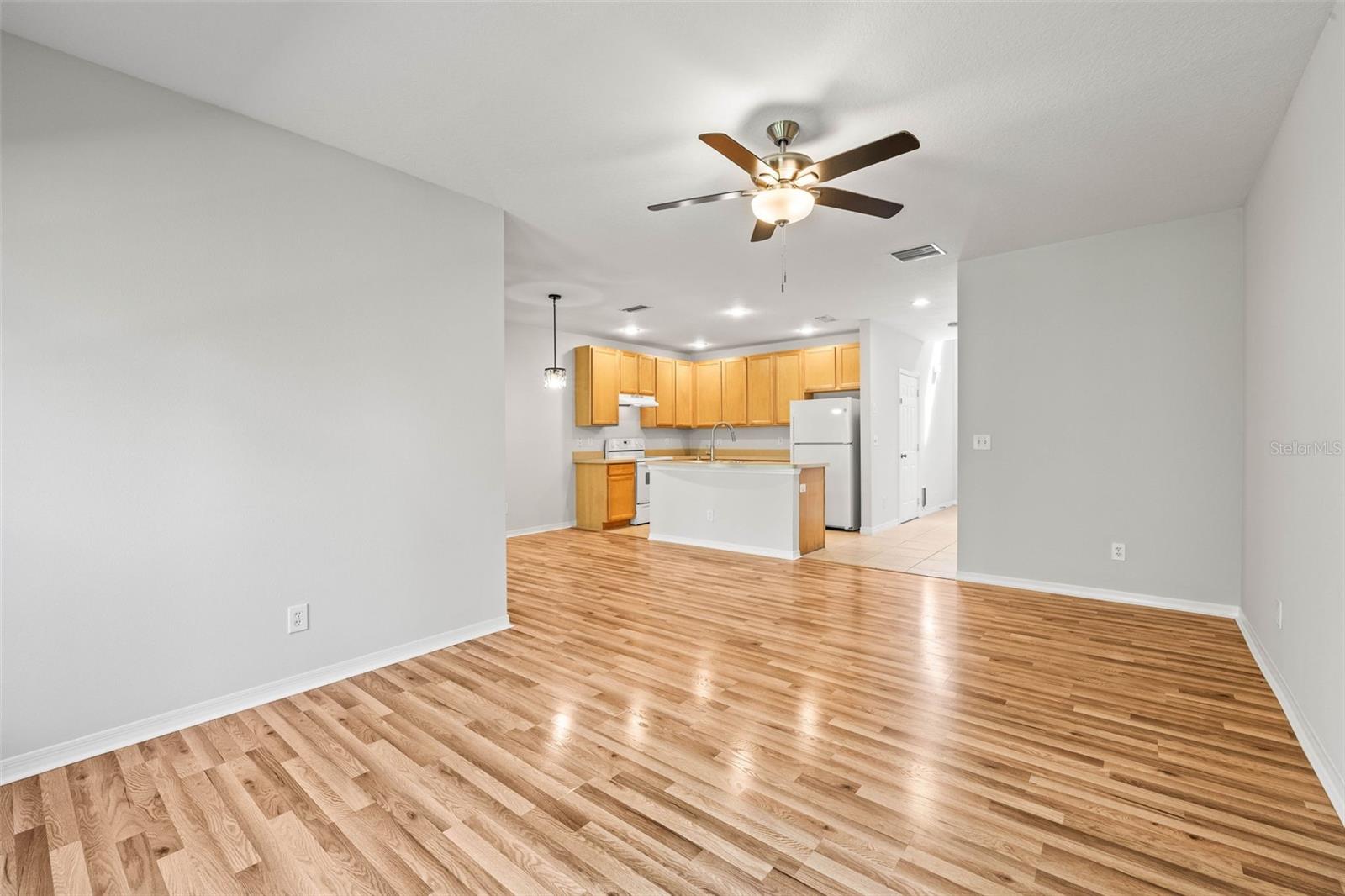 30103 MOSSBANK DR, WESLEY CHAPEL, FL, 33543