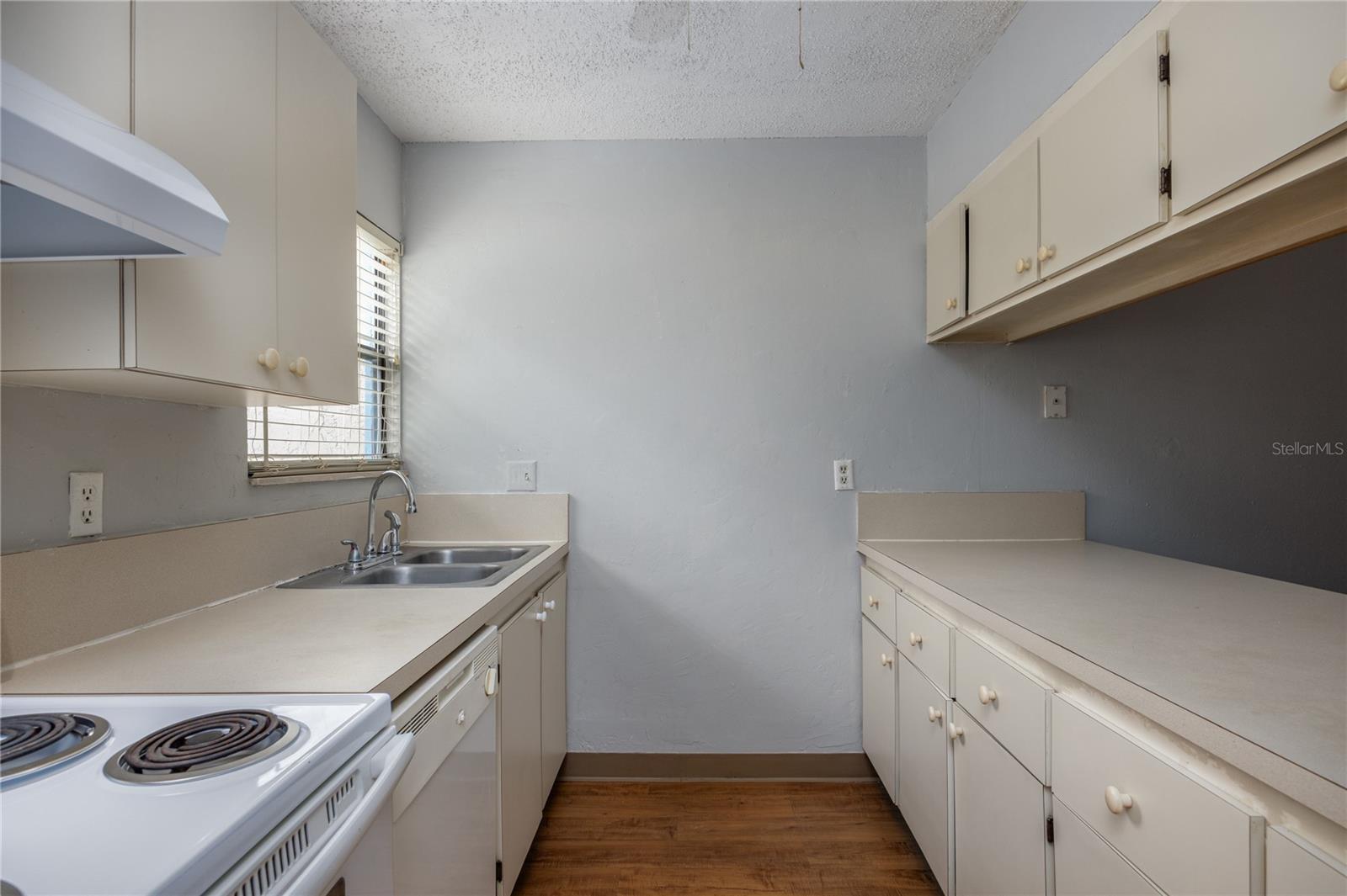 2811 SW ARCHER RD #Z245, GAINESVILLE, FL, 32608