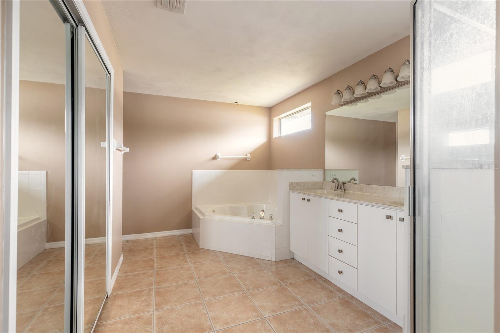 69 GREY DAPPLE WAY, ORMOND BEACH, FL, 32174