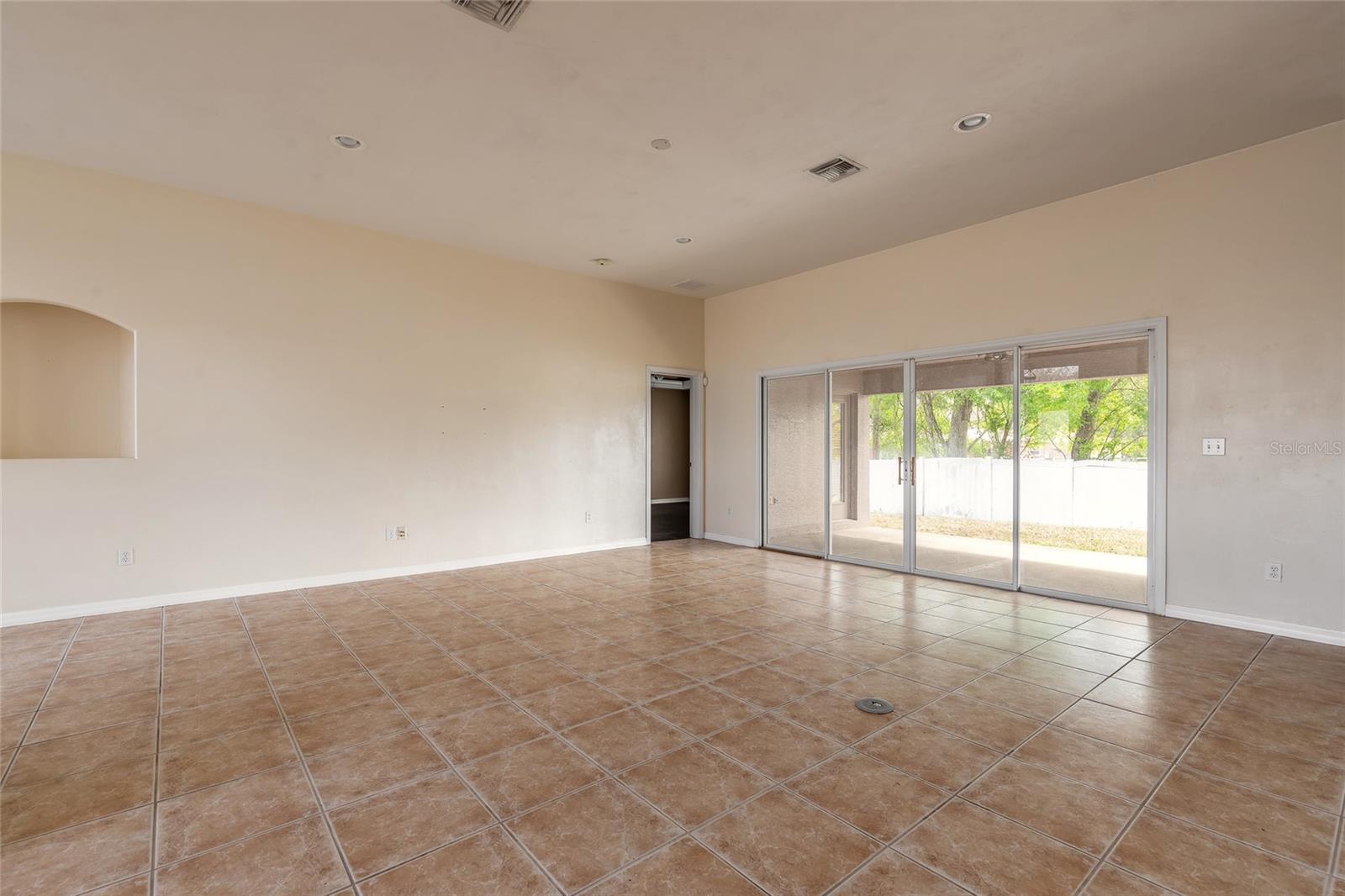 69 GREY DAPPLE WAY, ORMOND BEACH, FL, 32174