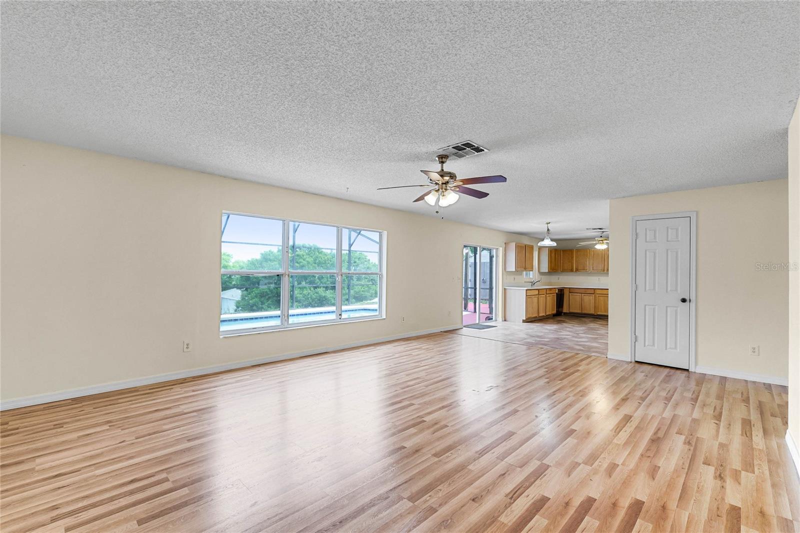 1928 CRESTRIDGE DR, CLERMONT, FL, 34711