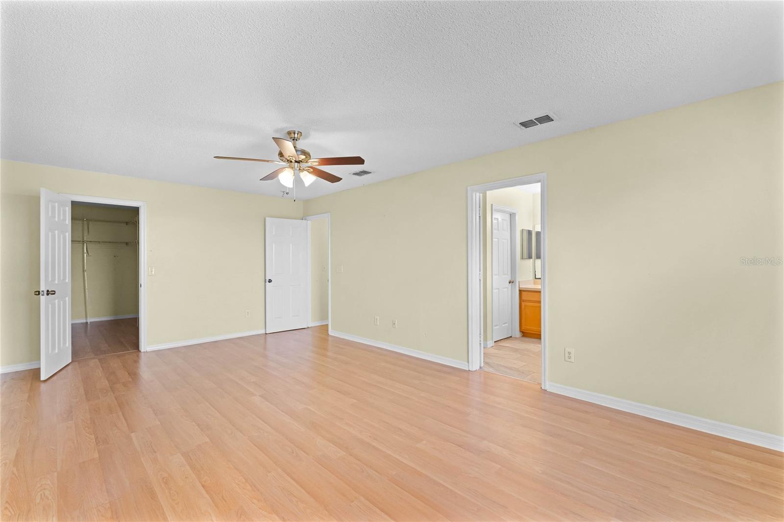1928 CRESTRIDGE DR, CLERMONT, FL, 34711