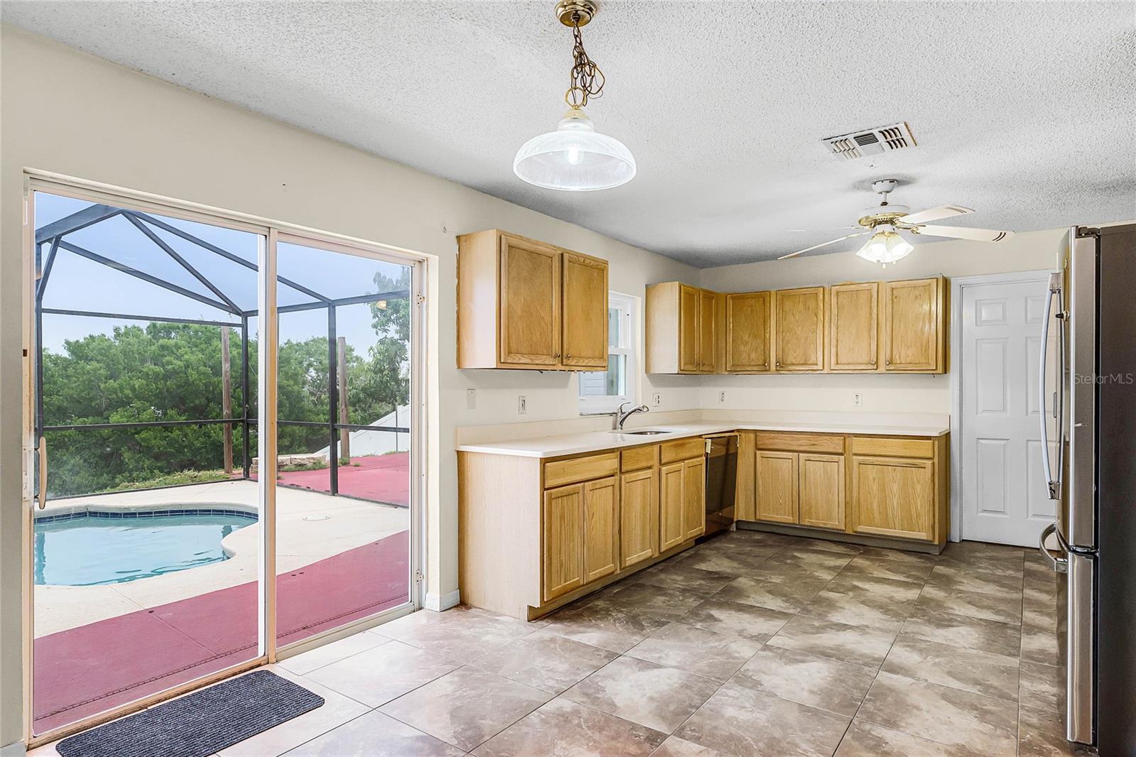 1928 CRESTRIDGE DR, CLERMONT, FL, 34711