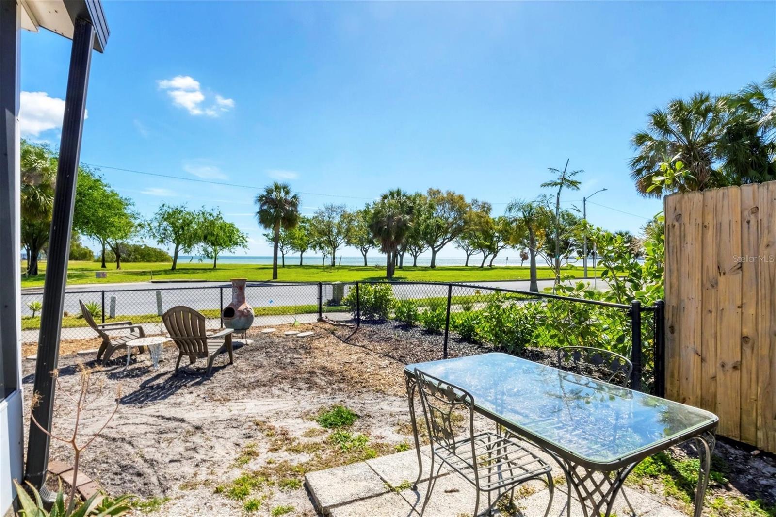 1501 BEACH DR SE, ST PETERSBURG, FL, 33701