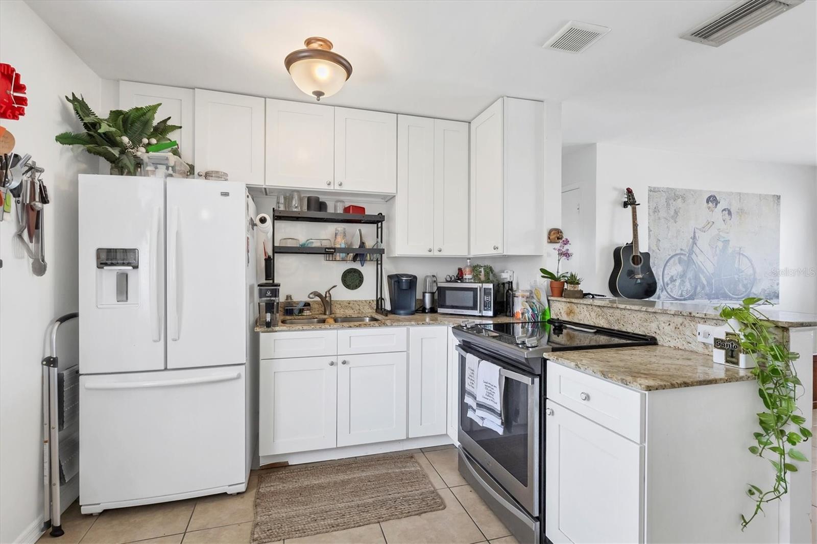 1501 BEACH DR SE, ST PETERSBURG, FL, 33701