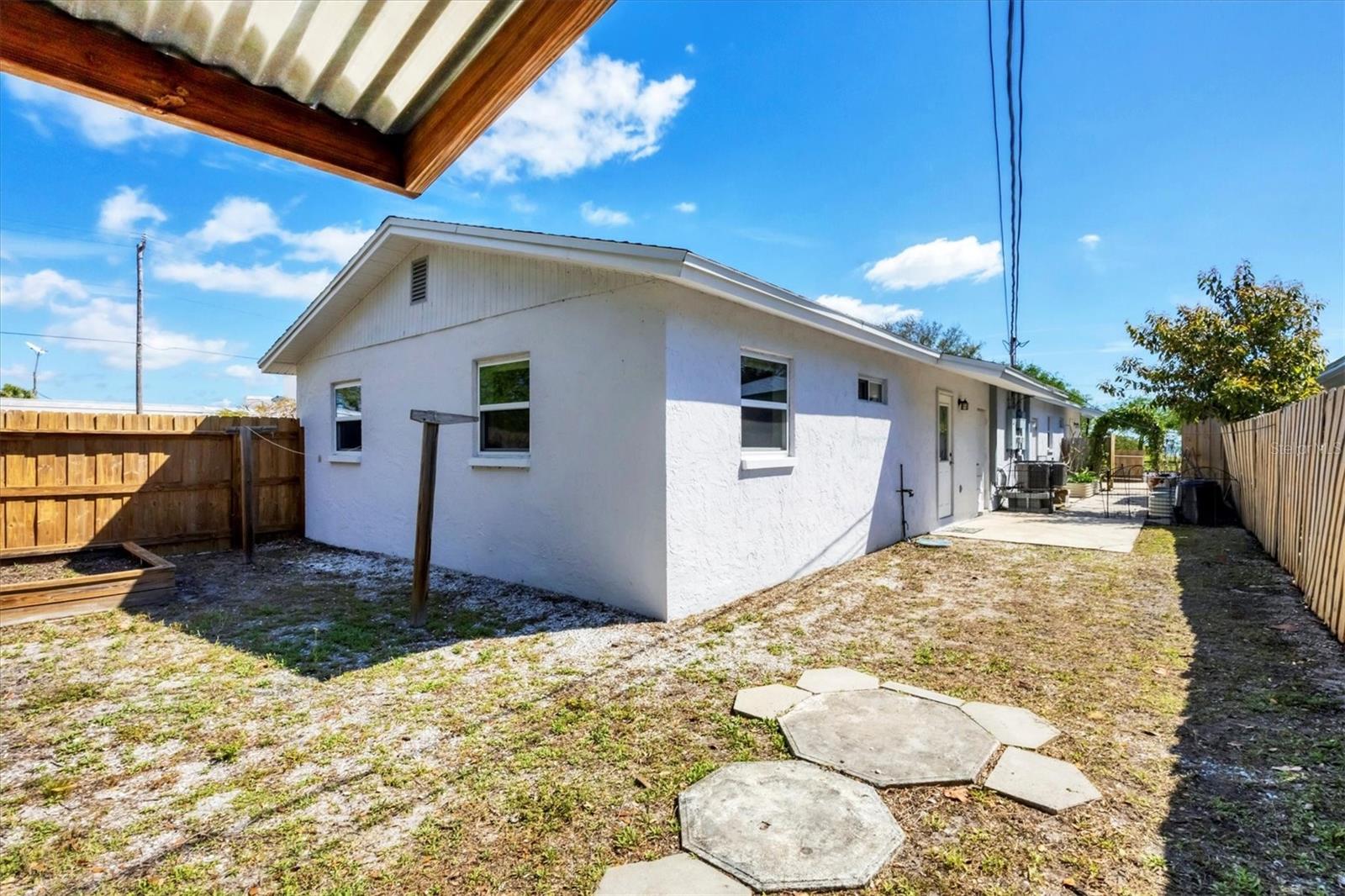 1501 BEACH DR SE, ST PETERSBURG, FL, 33701