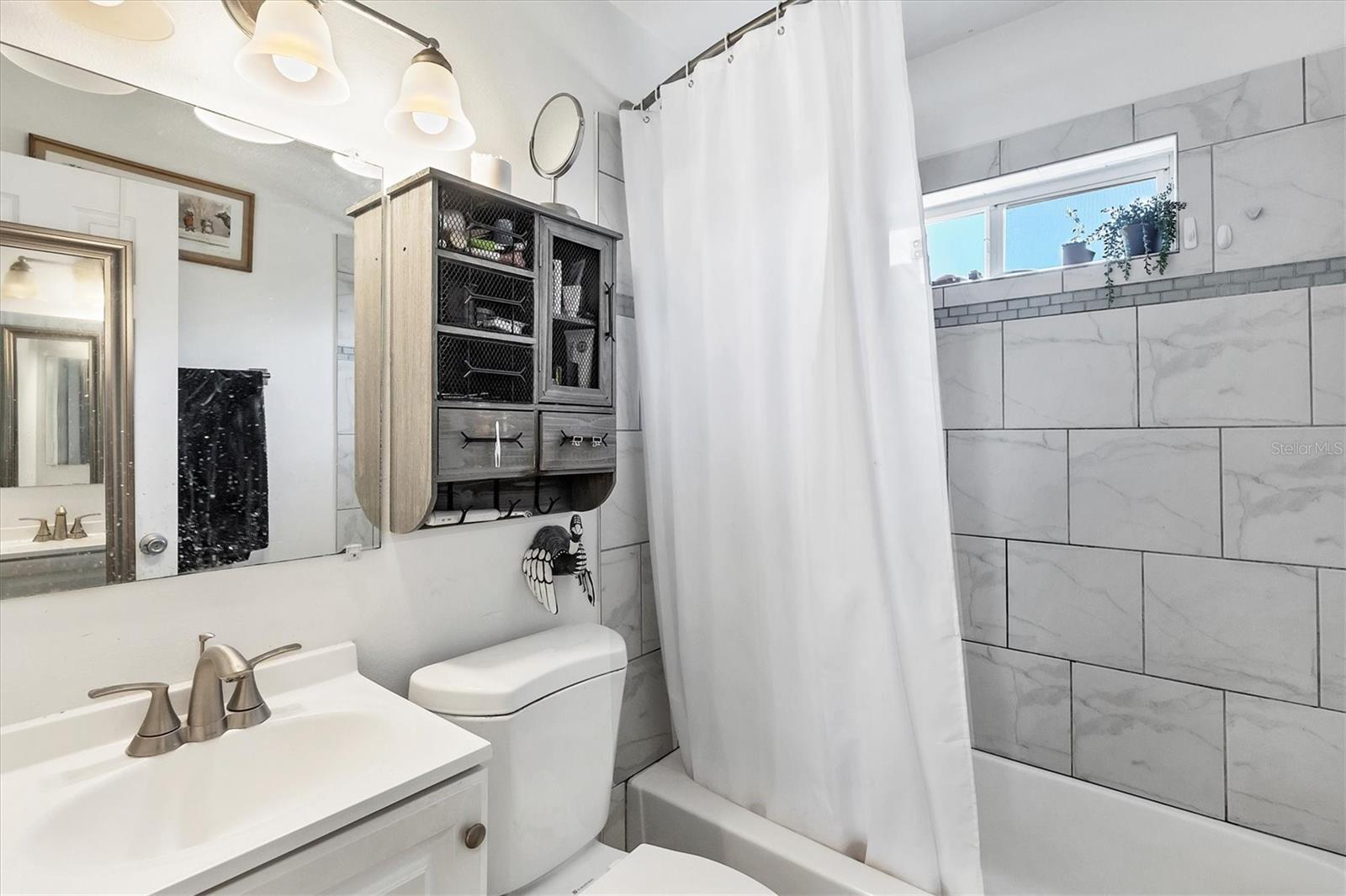 1501 BEACH DR SE, ST PETERSBURG, FL, 33701