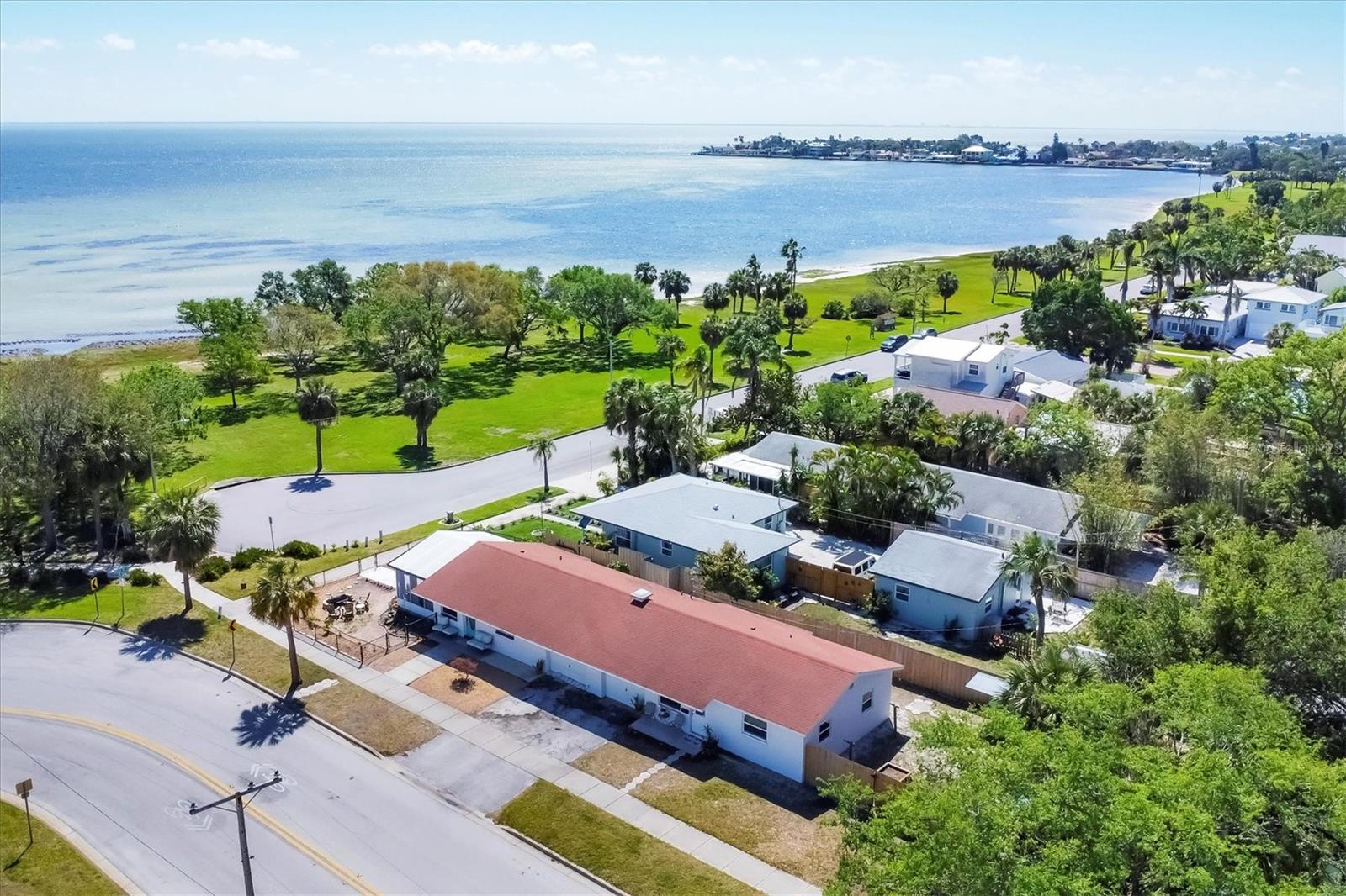 1501 BEACH DR SE, ST PETERSBURG, FL, 33701
