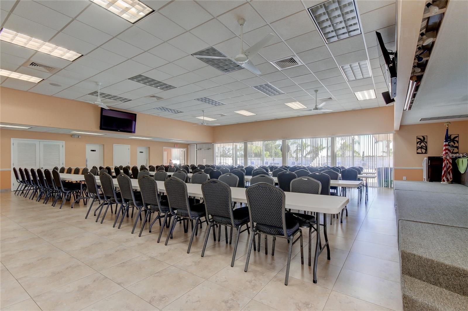 39820 US HIGHWAY 19 N #106, TARPON SPRINGS, FL, 34689