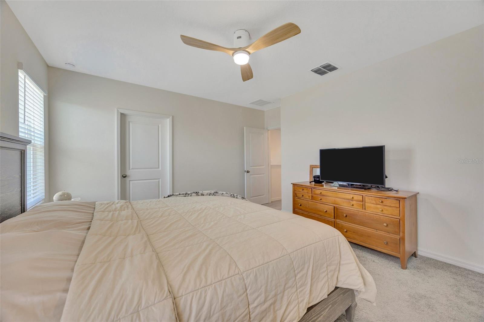 5758 HOLLINGWORTH TRL, WESLEY CHAPEL, FL, 33545