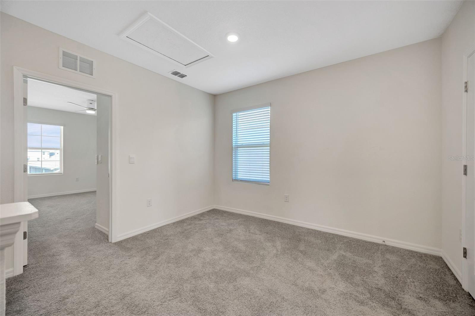 5758 HOLLINGWORTH TRL, WESLEY CHAPEL, FL, 33545
