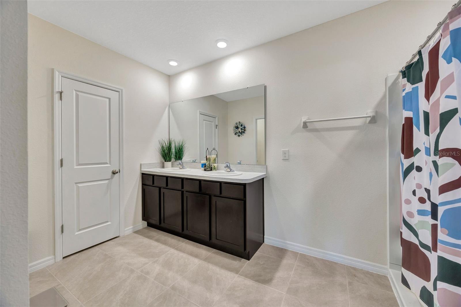 5758 HOLLINGWORTH TRL, WESLEY CHAPEL, FL, 33545