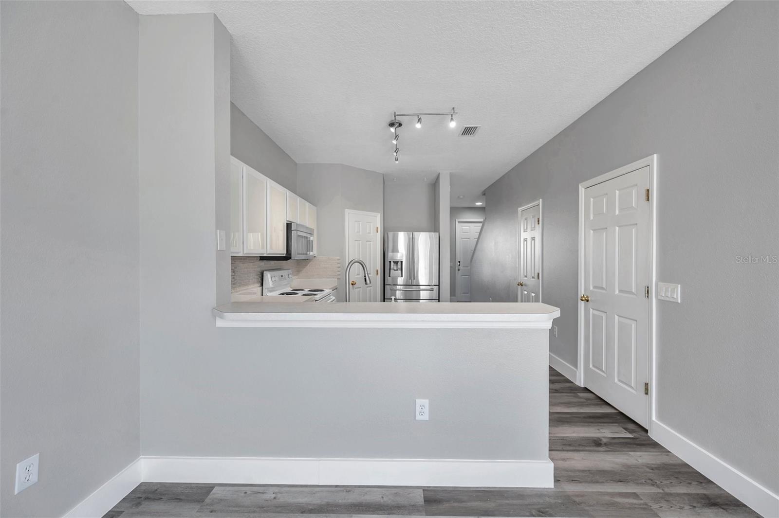 8794 CHRISTIE DR, LARGO, FL, 33771