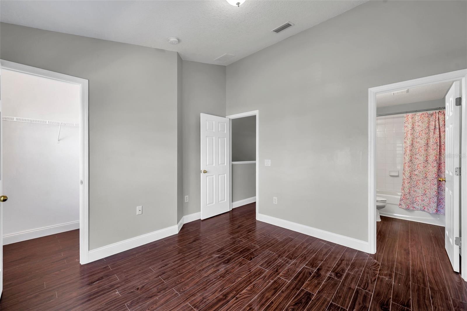 8794 CHRISTIE DR, LARGO, FL, 33771