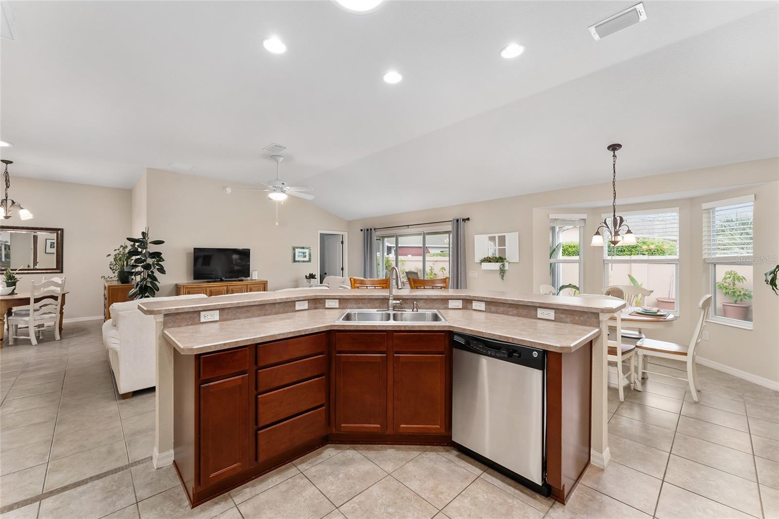 2613 FOXBRIDGE TER, THE VILLAGES, FL, 32162