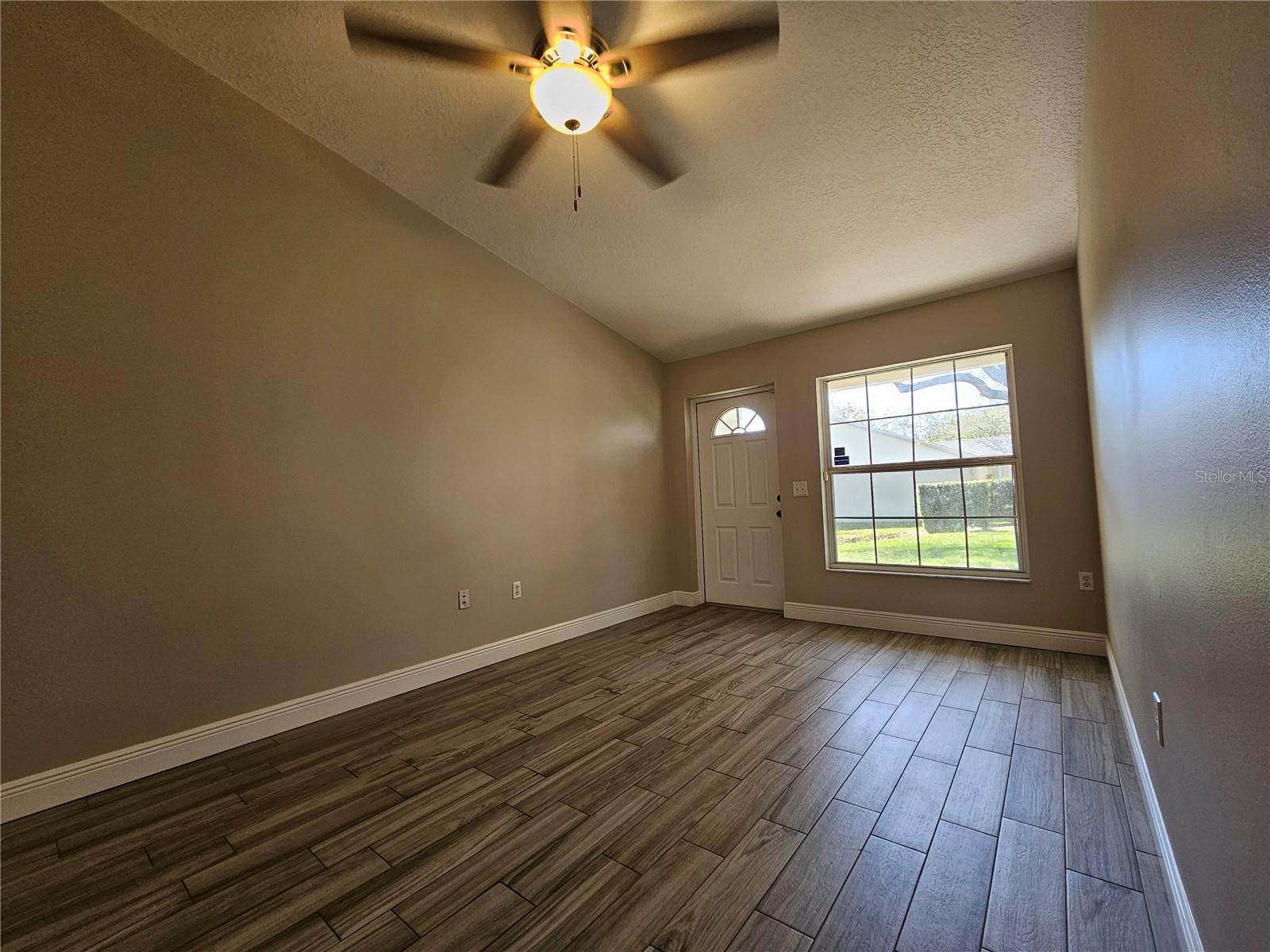 602 S GRAND HWY, CLERMONT, FL, 34711