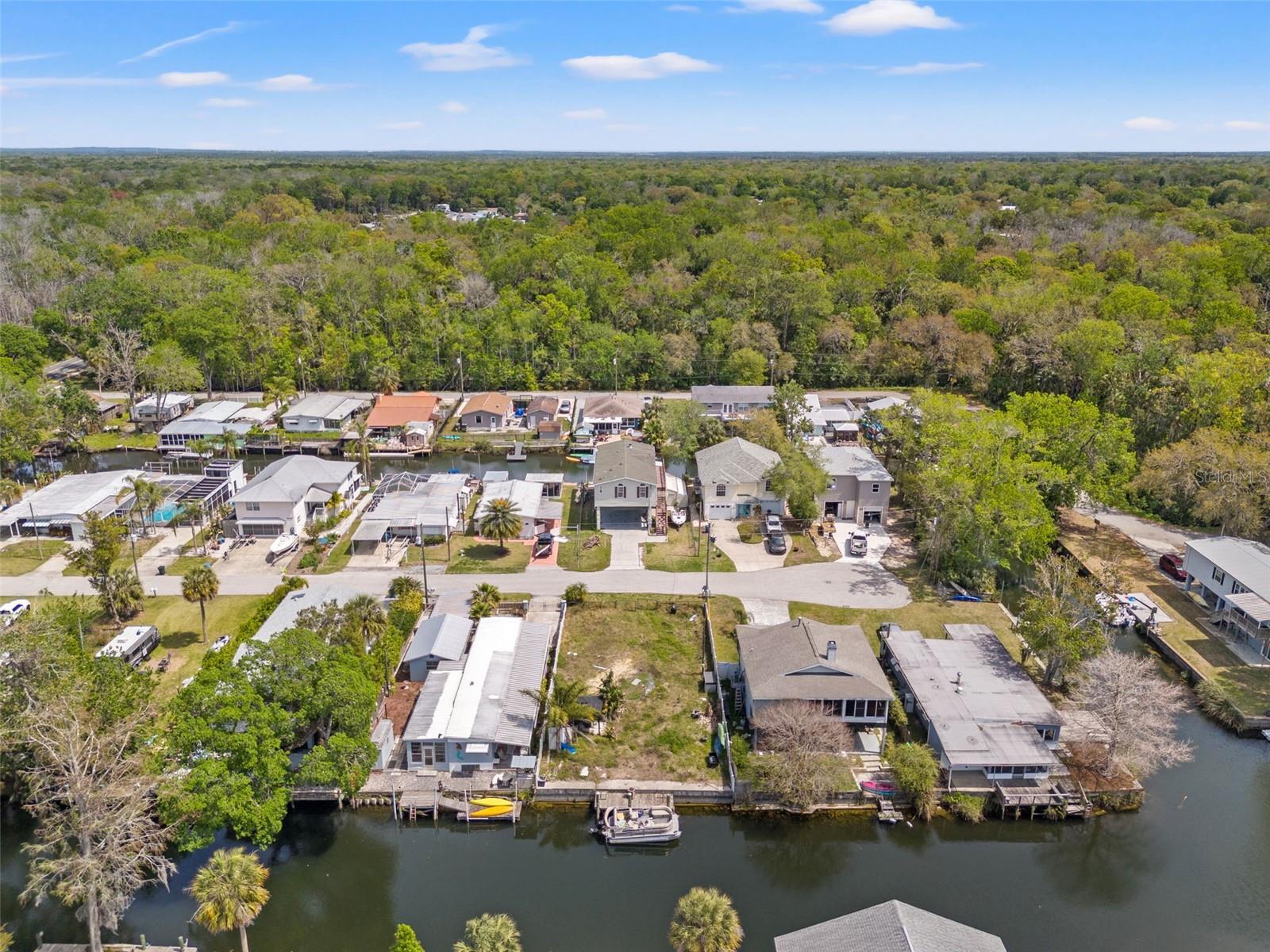 7253 ABERDEEN CT, WEEKI WACHEE, FL, 34607