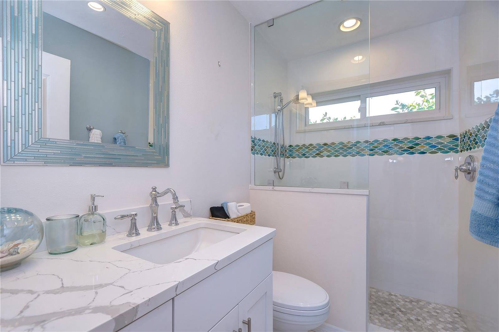 6405 16TH AVENUE DR W, BRADENTON, FL, 34209