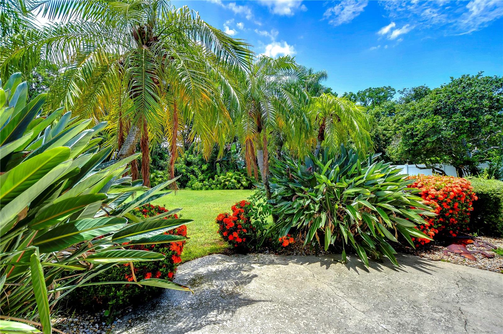 6405 16TH AVENUE DR W, BRADENTON, FL, 34209