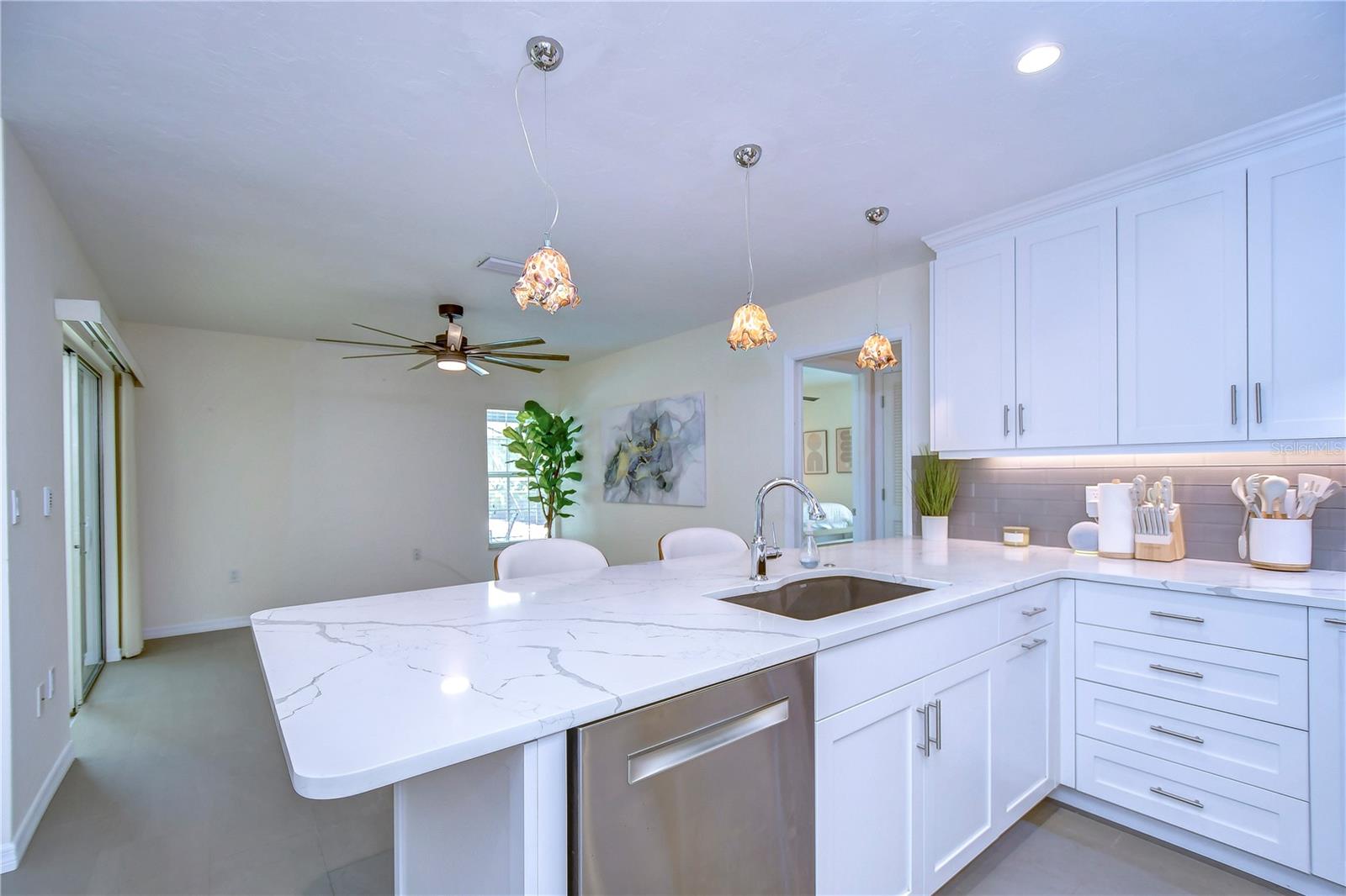 6405 16TH AVENUE DR W, BRADENTON, FL, 34209