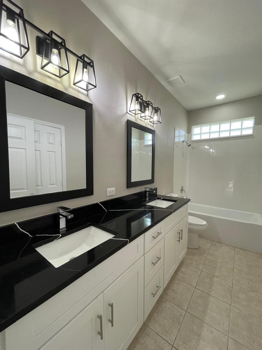 3295 FALCON POINT DR, KISSIMMEE, FL, 34741