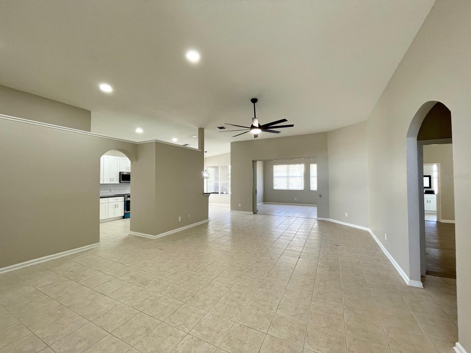 3295 FALCON POINT DR, KISSIMMEE, FL, 34741